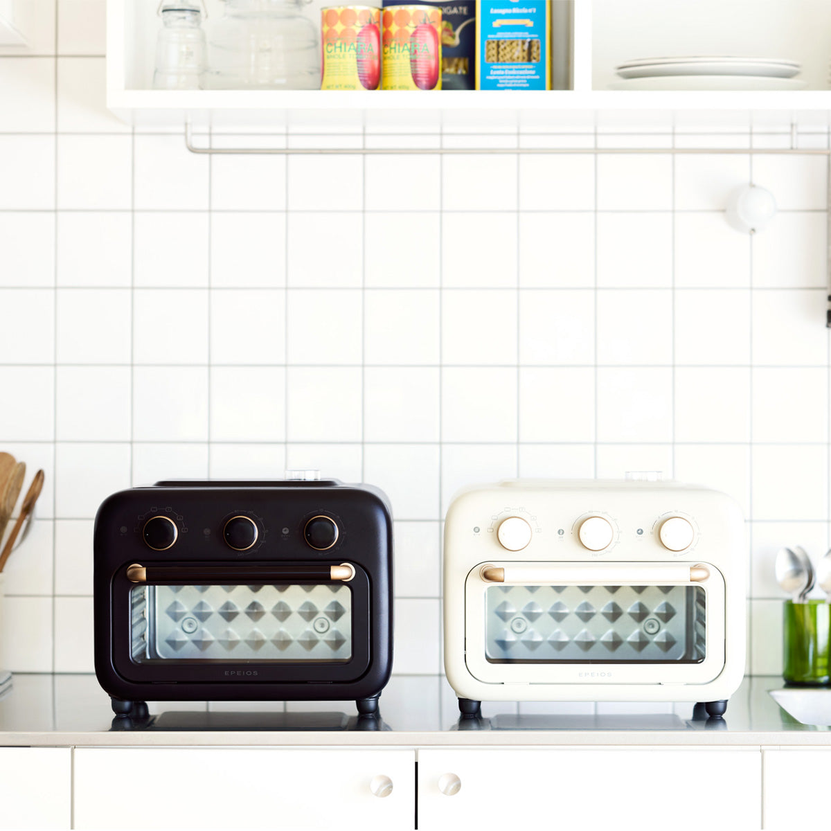 デザイン性・機能性をコンパクトに詰め込んだ、わがままを叶えるオーブントースター登場!