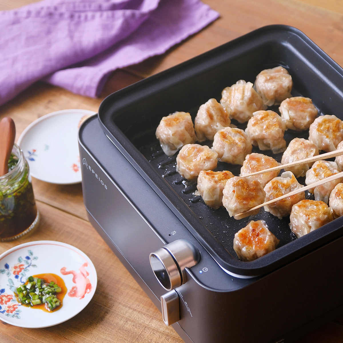 EPEIOS Multi Steam Hot Plate | マルチスチームホットプレート 蒸し焼きシュウマイ