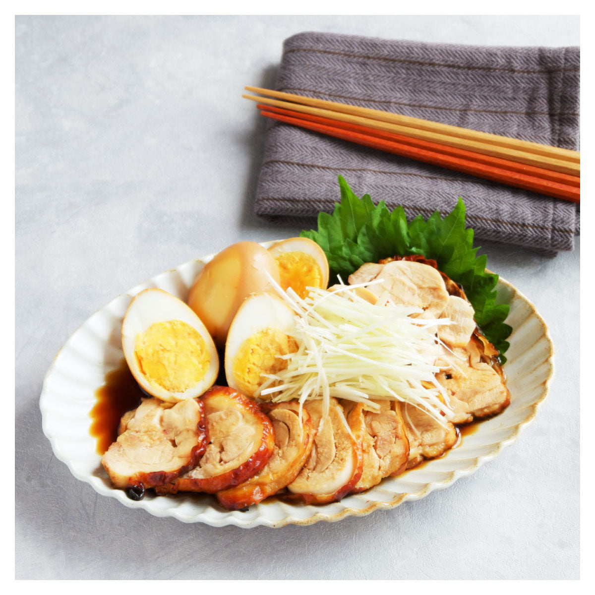 鶏もも肉で作るチャーシュー＆煮卵